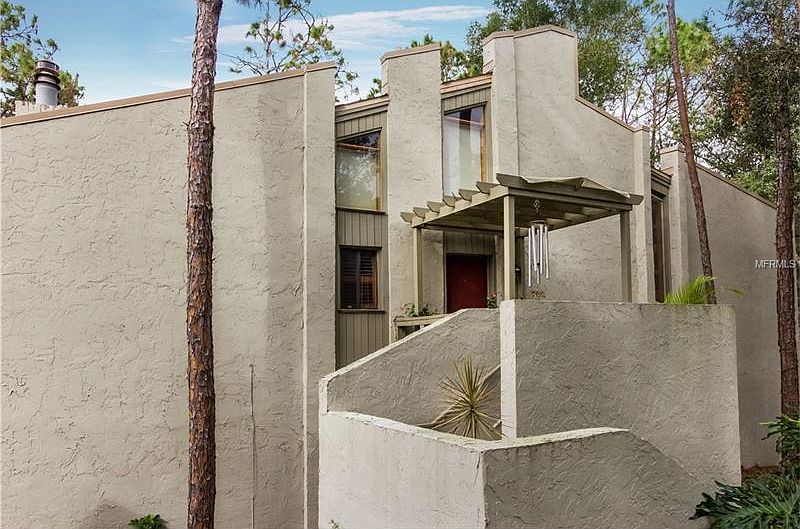 1st image of 207 Fairway Dr #207