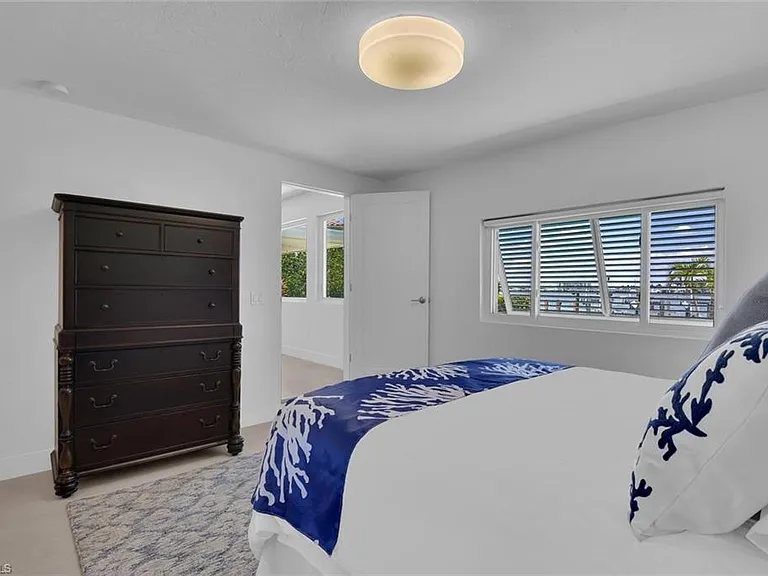 2143 Marina Dr — Photo 19