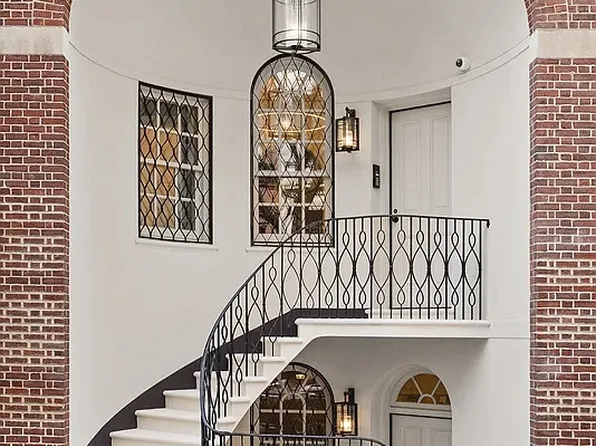 120 East 78th Street image 1 of 34