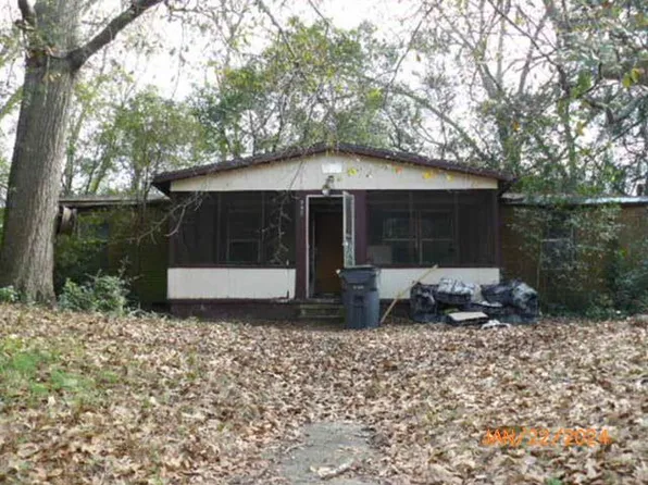 205 Railroad St, Americus, GA 31709