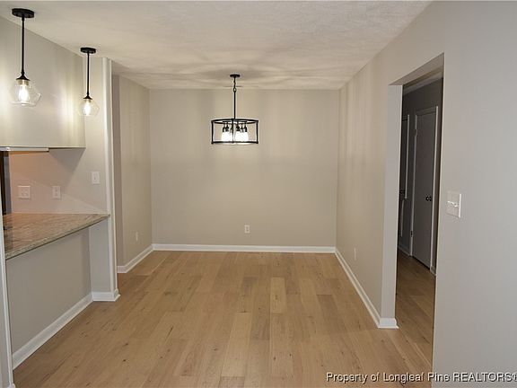 3rd image of 668 Bartons Landing Pl APT 4