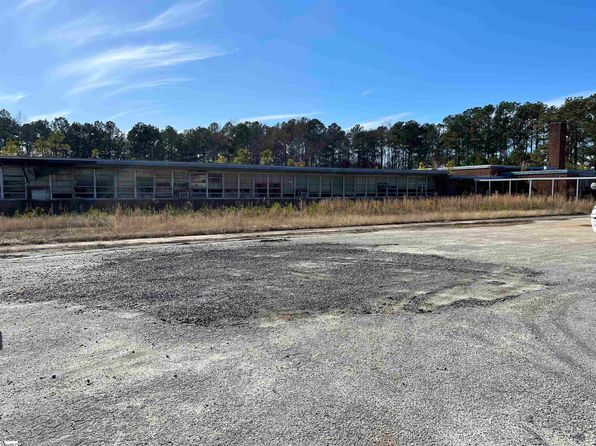 3288 Santuc Carlisle Hwy, Union, SC 29379