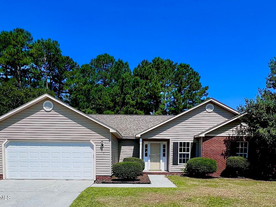 1st image of 206 Rosewood Circle