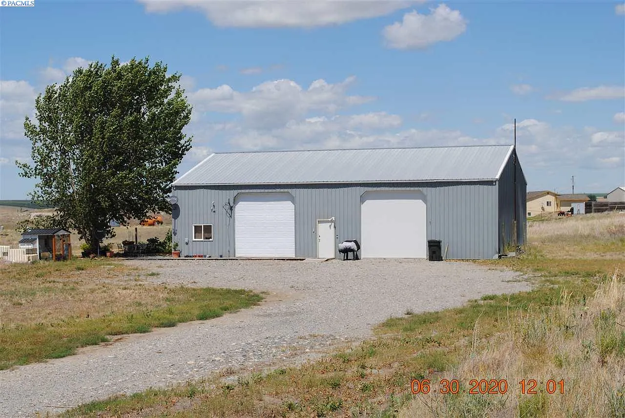 20 Pheasant Ln photo 1