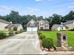7105 Mahogany Dr, Fairburn, GA 30213