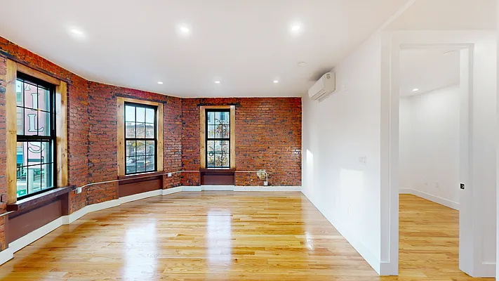 Rented by Gold-Stone Realty | media 1