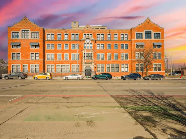 6533 E Jefferson Ave APT 238, Detroit, MI 48207