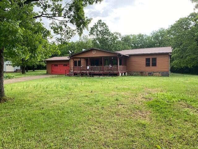 1st image of 40 Debbie Ln