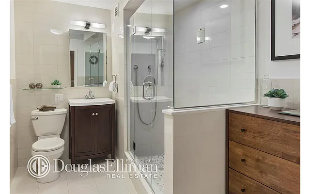 Sold by Douglas Elliman | media 19