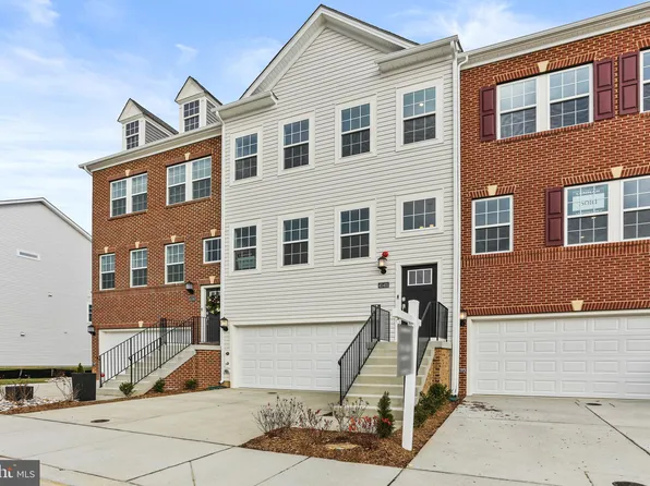 23623 Highliner Way, California, MD 20619