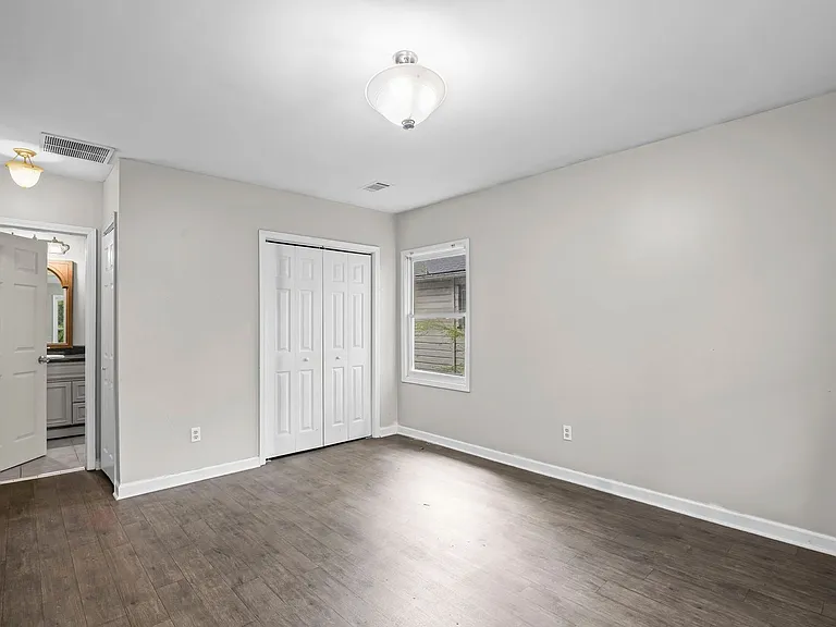 1005 Westmoor Dr NW #A — Photo 7