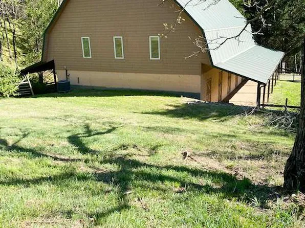 420 Virginia Ln, Mouth Of Wilson, VA 24363