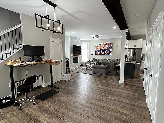 4th image of 318 Maryland St #1