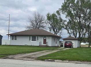 1108 4th St, Gowrie, IA 50543