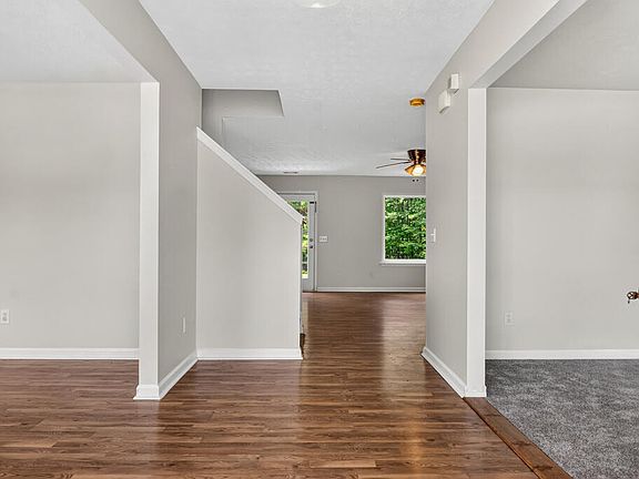 5th image of 403 Avant Rd