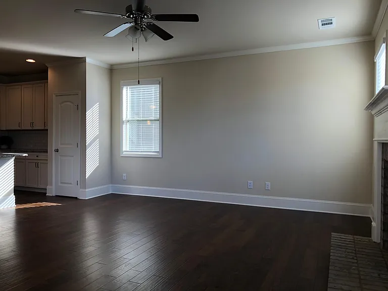 4125 Cordova Ln — Photo 22