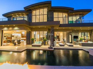 95 Hawk Ridge Dr, Las Vegas, NV 89135