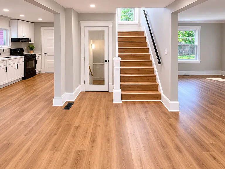 3163 Sycamore Rd — Photo 2