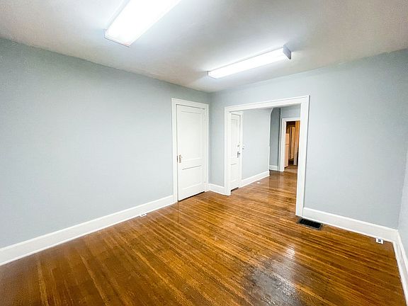 5th image of 710-712 N Bosart Ave