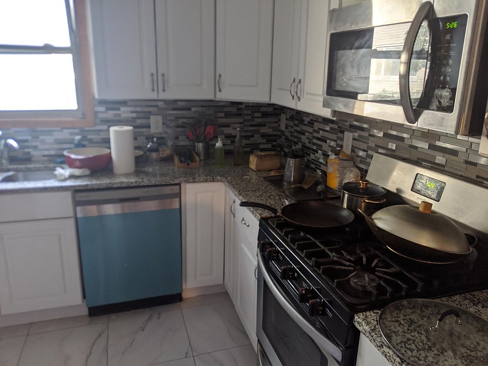 1st image of 74 Lake St Floor 1