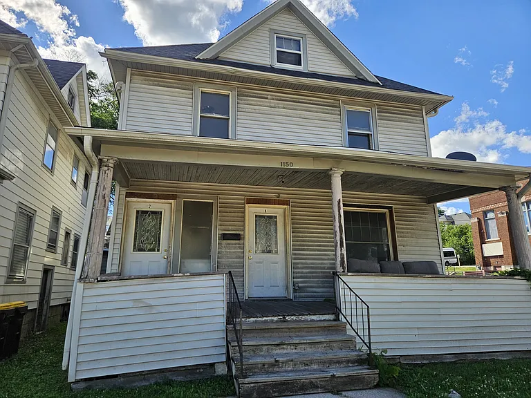 1150 N Main St #2 — Photo 1