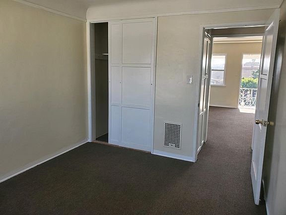 2nd image of 239 W Regent St