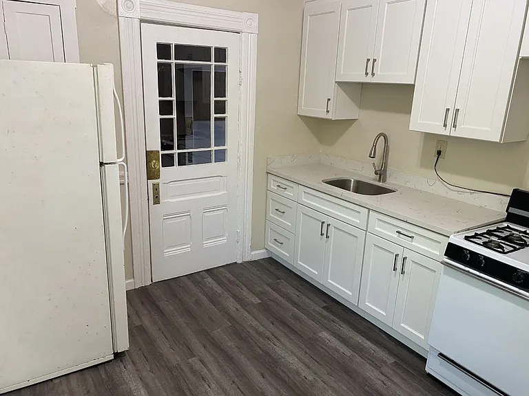 1014 Napa St #D — Photo 10