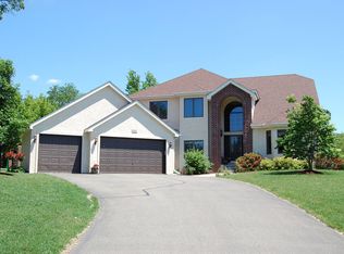 18012 Jay Ct, Lakeville, MN 55044
