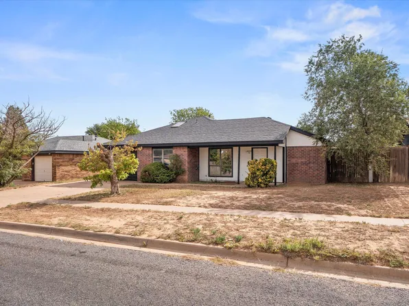 1704 Aberdeen Ave, Wolfforth, TX 79382