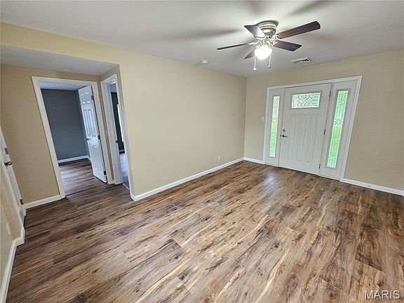 3rd image of 126 Coil Rd