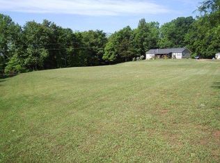 141 Old Loudon Rd, Sweetwater, TN 37874