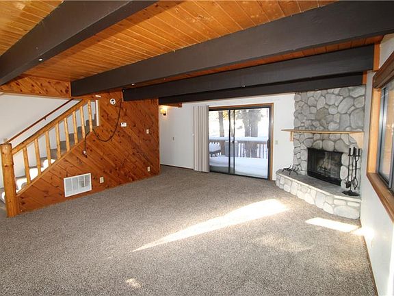 3rd image of 42776 Sonoma Dr