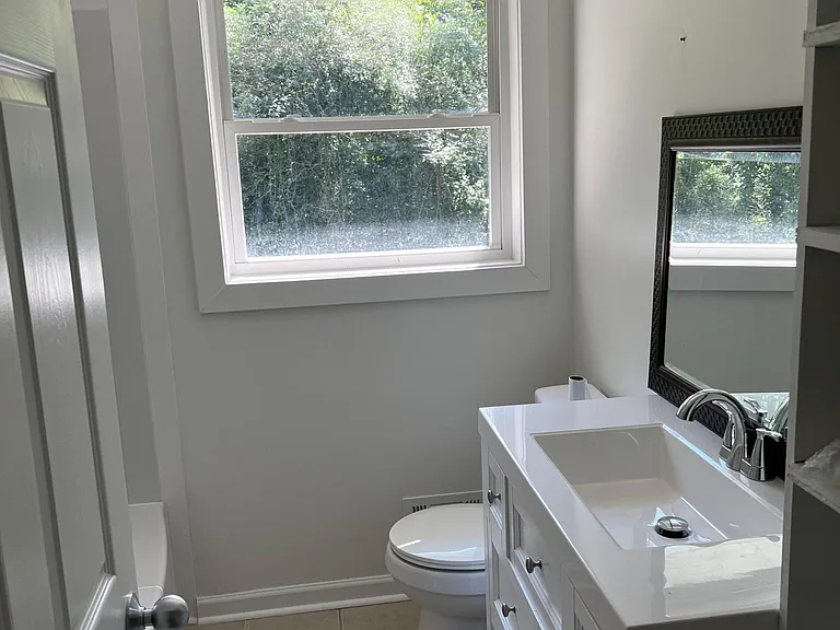 4454 Roberta Cir — Photo 12