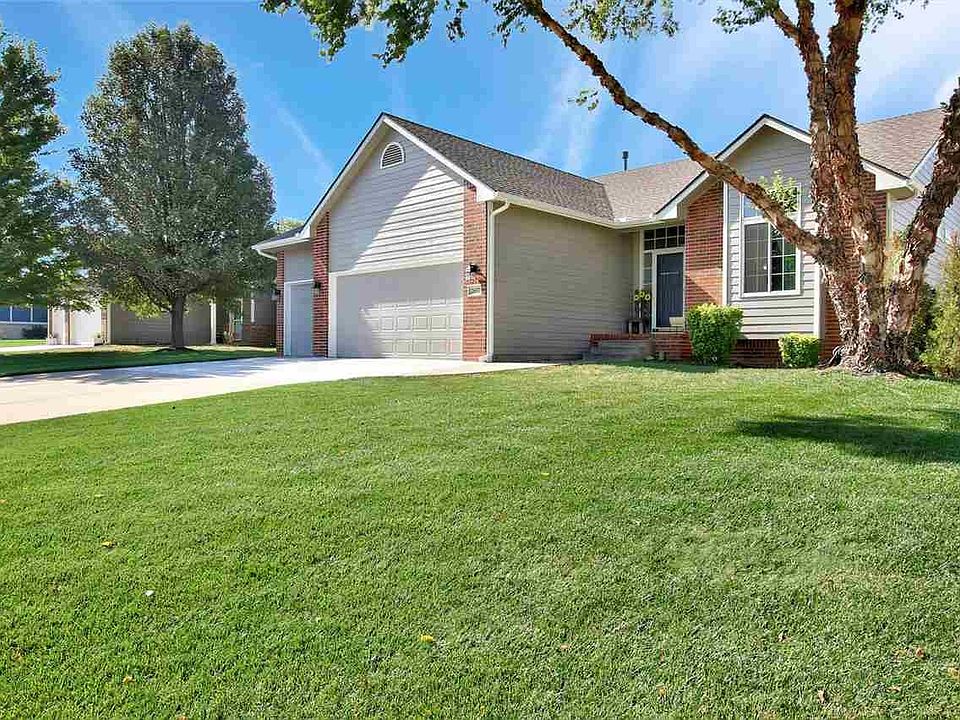 2037 E Zachary Dr Derby KS 67037 Zillow