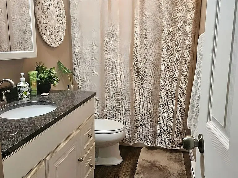 5786 Lake Ave — Photo 16