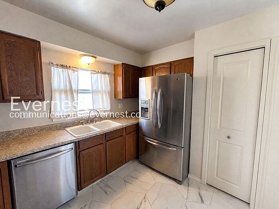 5th image of 4260 Dye St