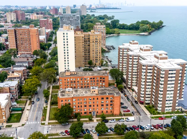 7363 S South Shore Dr APT 409, Chicago, IL 60649