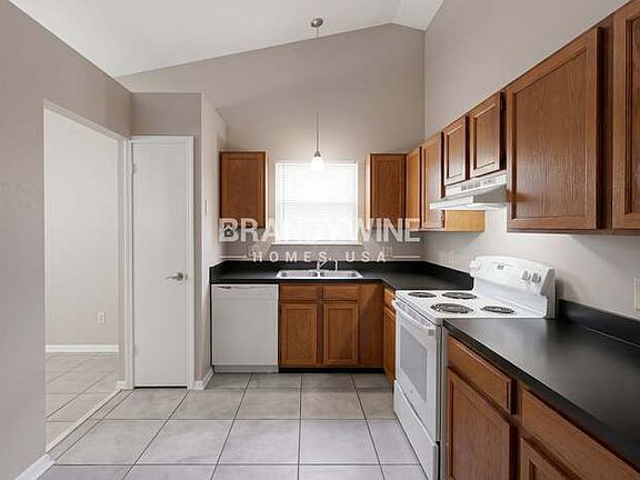 5th image of 7658 Collins Ridge Blvd