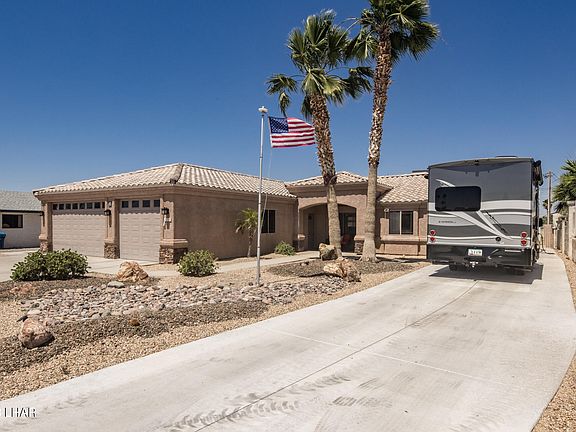 3rd image of 2355 Atlantic Dr