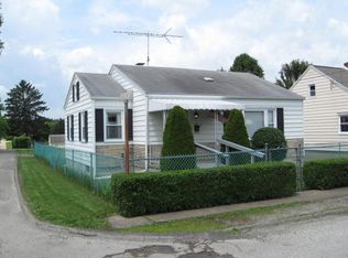 14 S Liberty St, Masontown, PA 15461