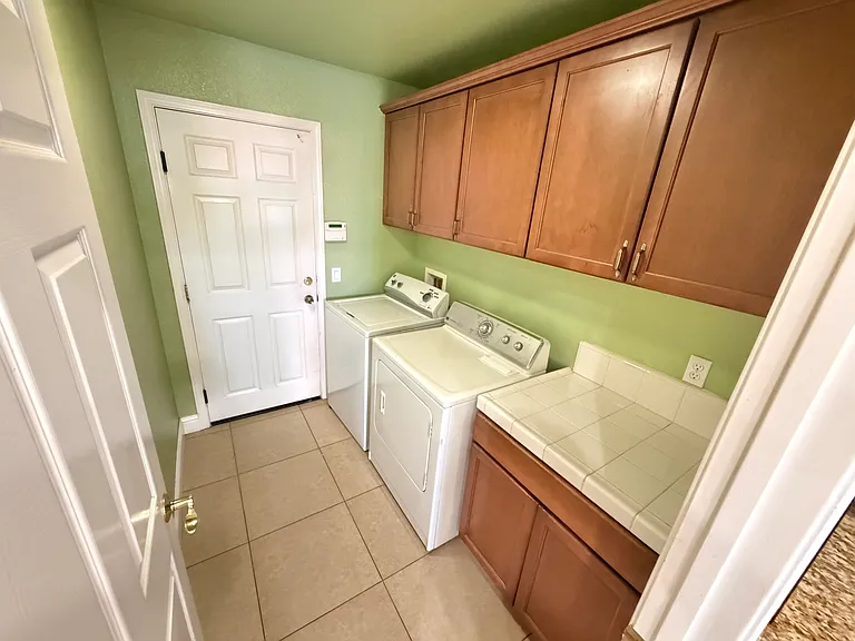 40 Curtis Ct — Photo 7