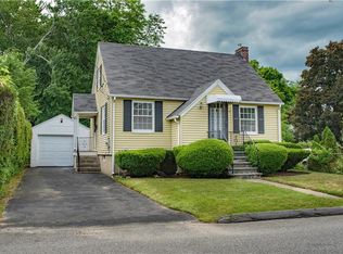 19 East Ave, North Providence, RI 02911