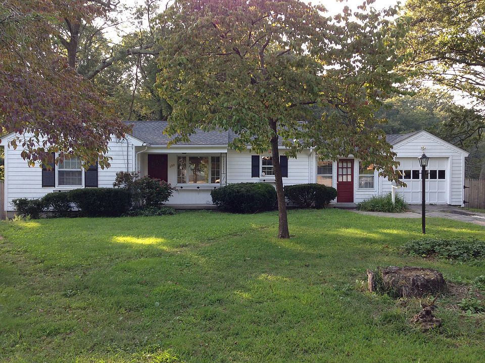 1st image of 225 Gorton Lake Blvd