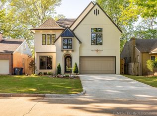 1030 E 36th Pl, Tulsa, OK 74105