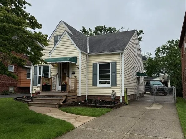 7511 Jameson Rd, Parma, OH 44129