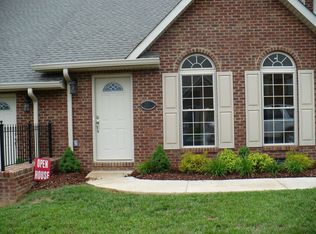 404 E Mountain View Rd APT 404, JOHNSON CITY, TN 37601