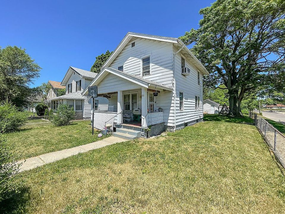 1st image of 631 E Dayton St