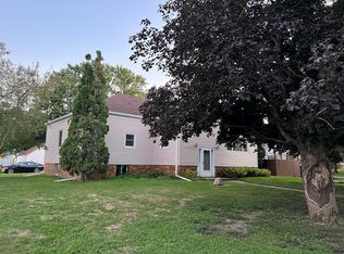 205 Lawrence St, Vincent, IA 50594