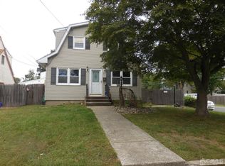 444 Fairview Ave, Middlesex, NJ 08846