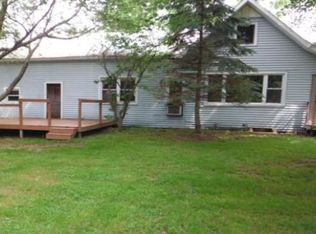 926 32nd St, Allegan, MI 49010